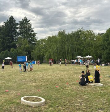 Srpska asocijacija američkog fudbala obeležila 250 godina nezavisnosti SAD na beogradskim ulicama Promocija američkog fudbala na festivalu Game On Freedom 250 u Beogradu